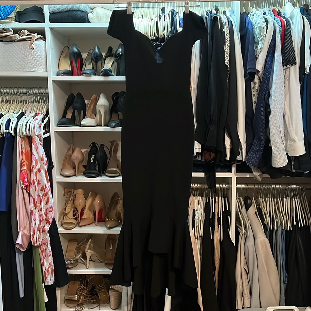 Black off the shoulder dress size M